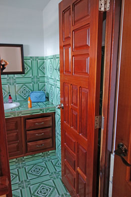 HOSTAL LUIS • particuba.net •|• Zapata • Playa Giron © sogestour